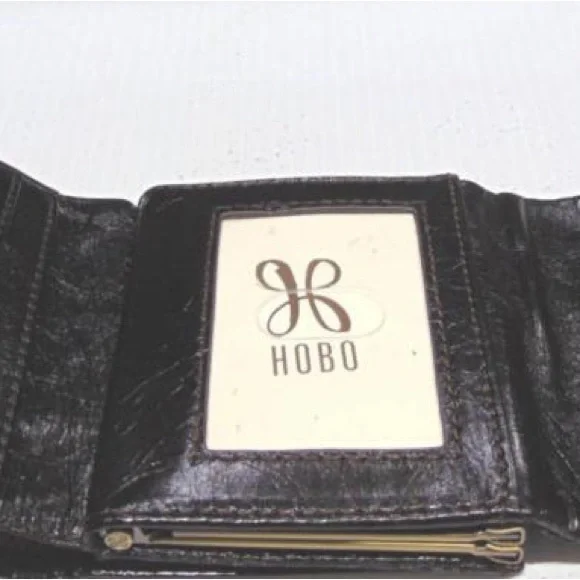 HOBO Gari Women’s Black Leather Trifold Wallet with Kiss Lock - Picture 3 of 9